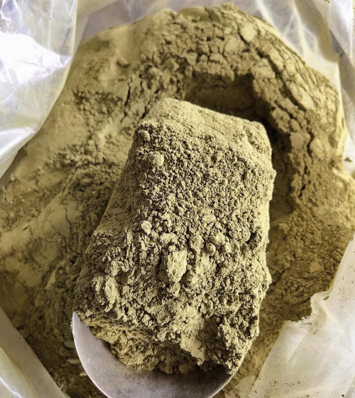 Kratom powder 16